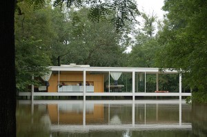 Farnsworth House